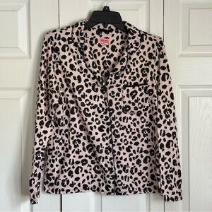 Kate Spade Pajama Top Womens Medium Pink Black Leopard Print LS Button Up Lounge
